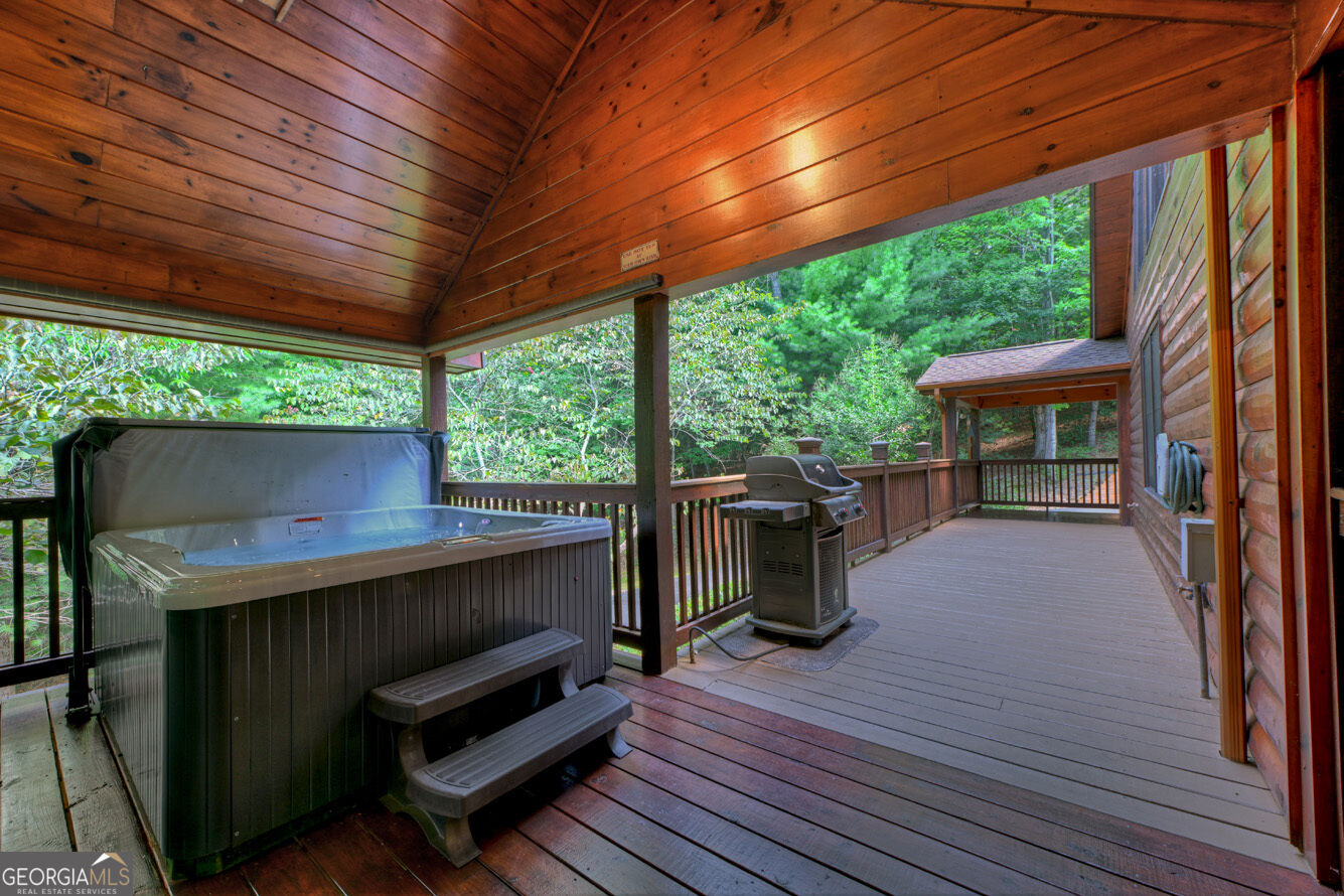 2975 Mountain Tops Road Property Photo 37