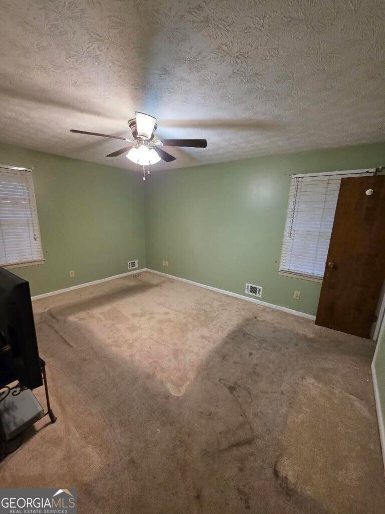 1446 Smithson Drive Property Photo 8