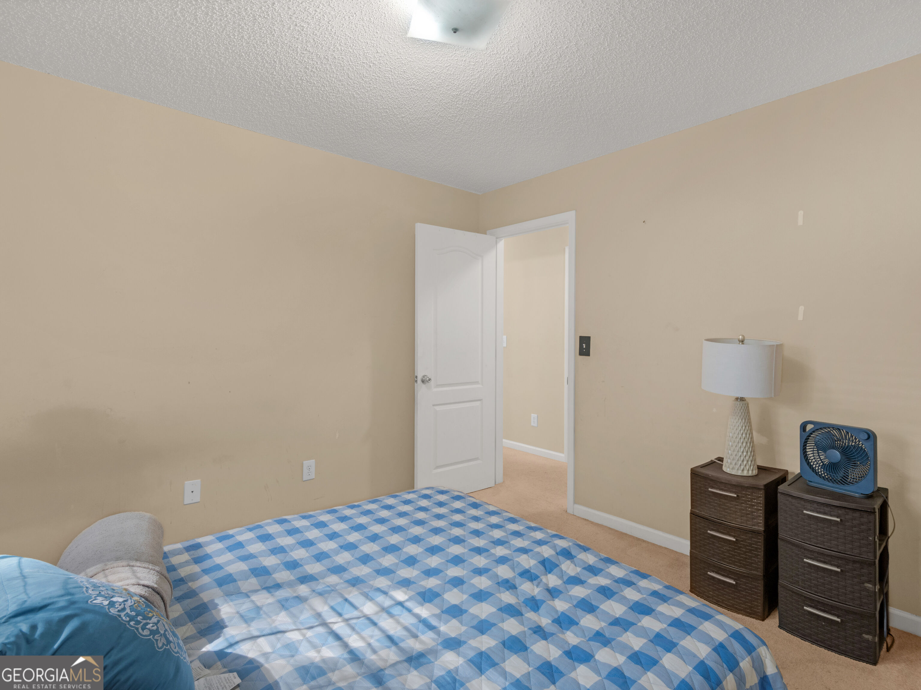 112 Crown Oaks Drive Property Photo 21