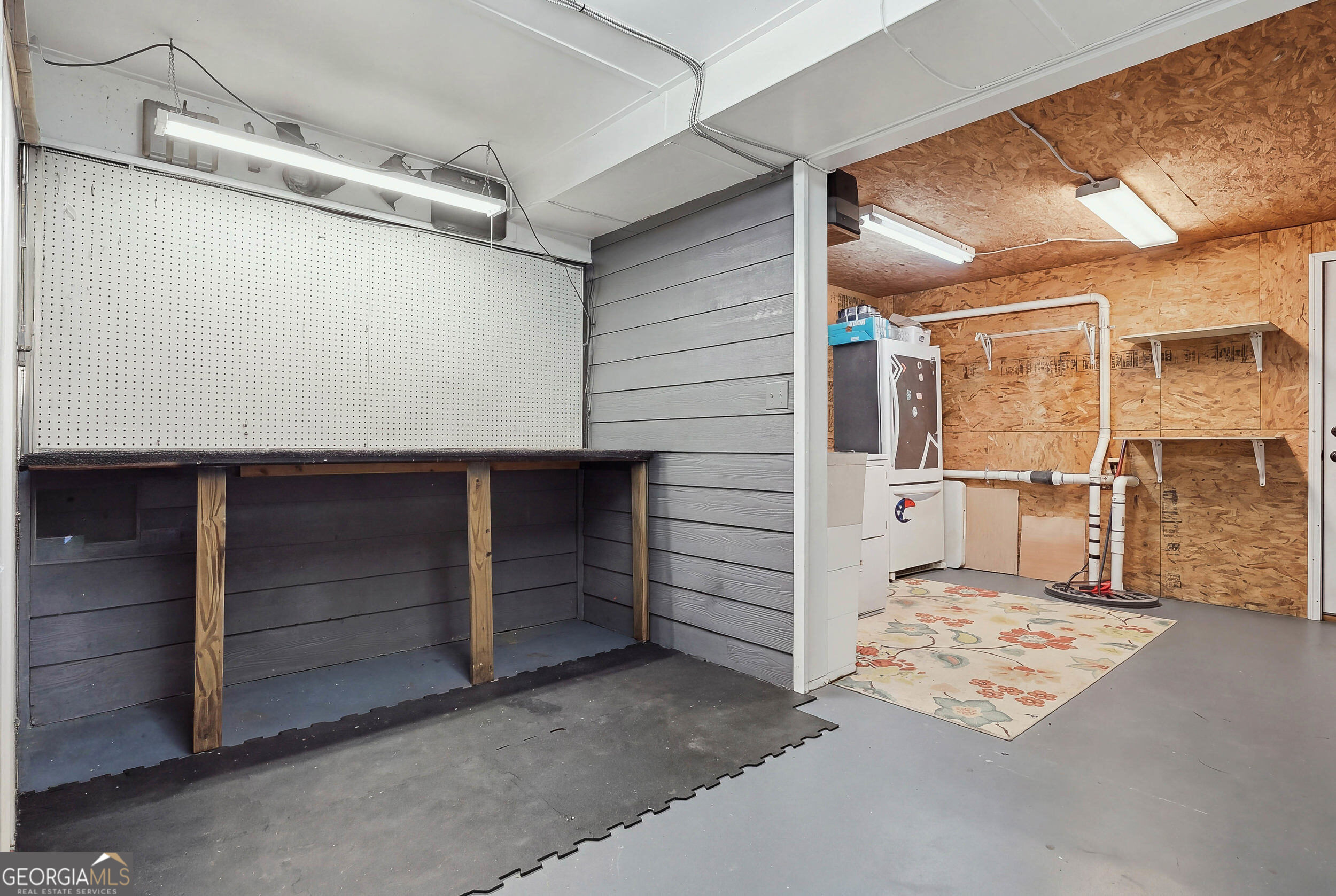 110 Sawdust Trail Property Photo 36
