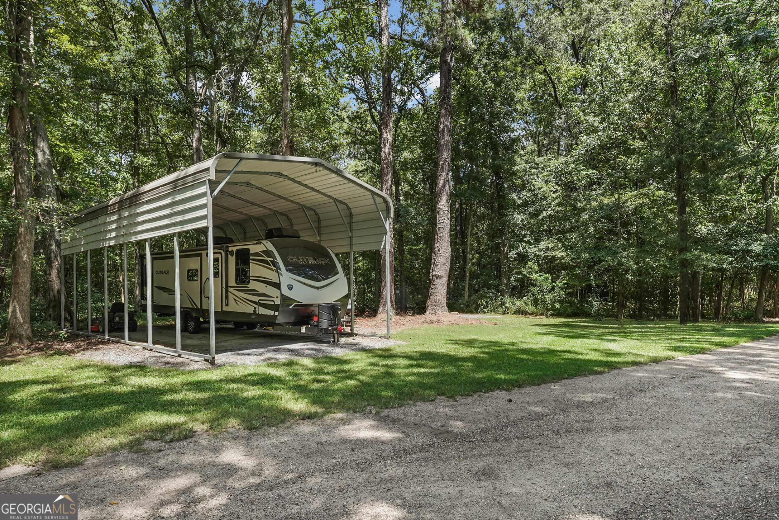 110 Sawdust Trail Property Photo 45