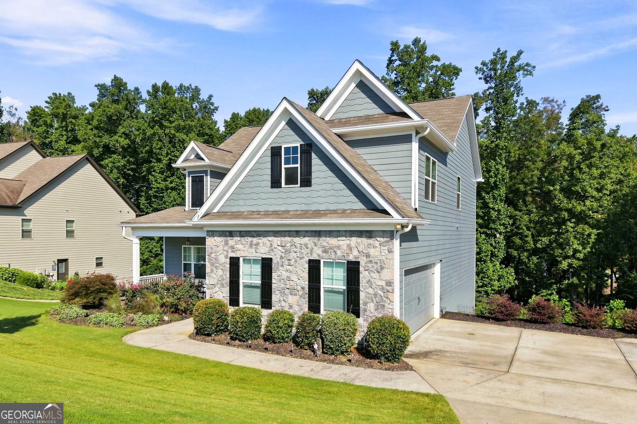 196 Whelchel Valley Drive Property Photo 2