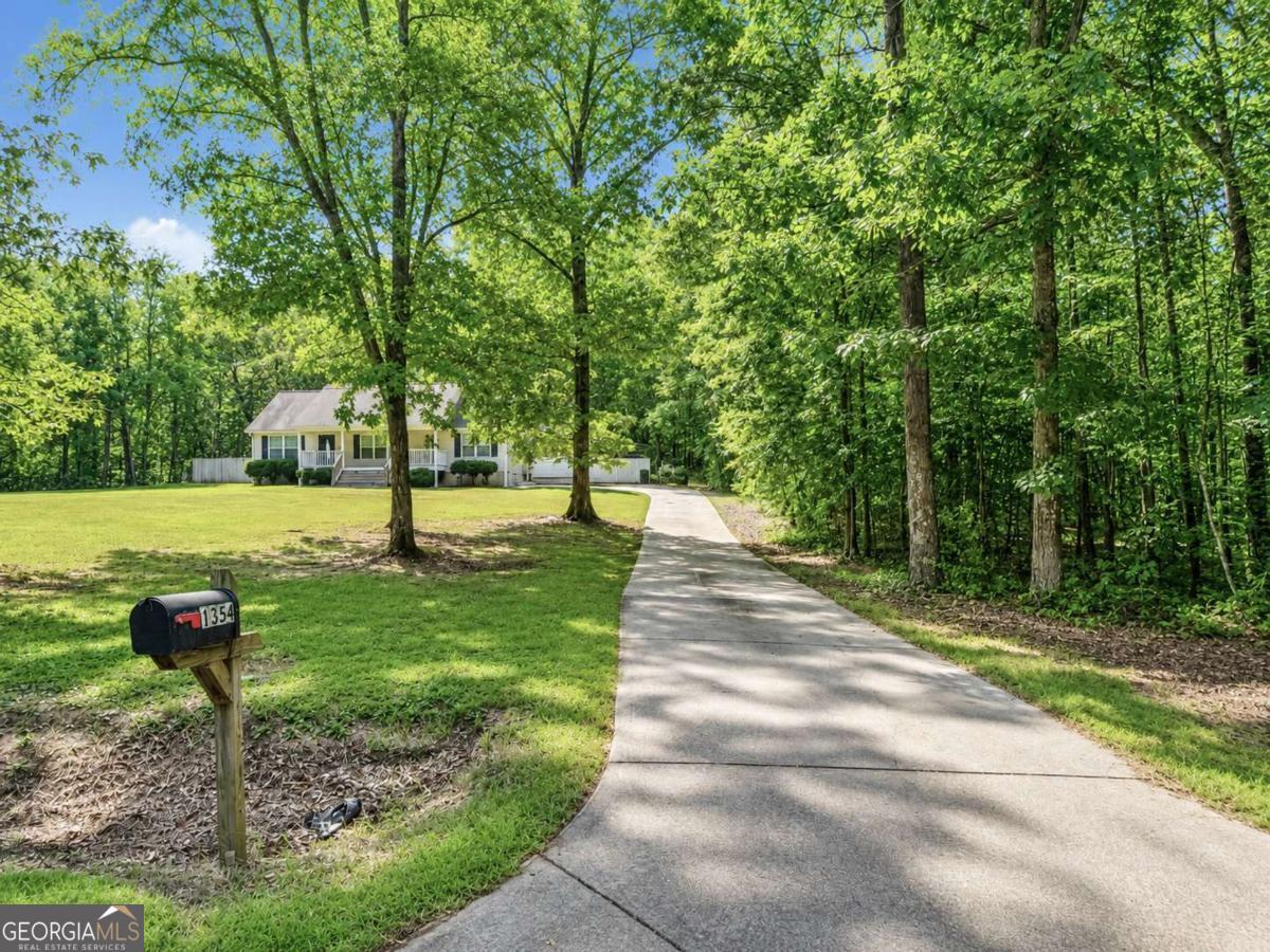 1354 Bethlehem Road Property Photo 3