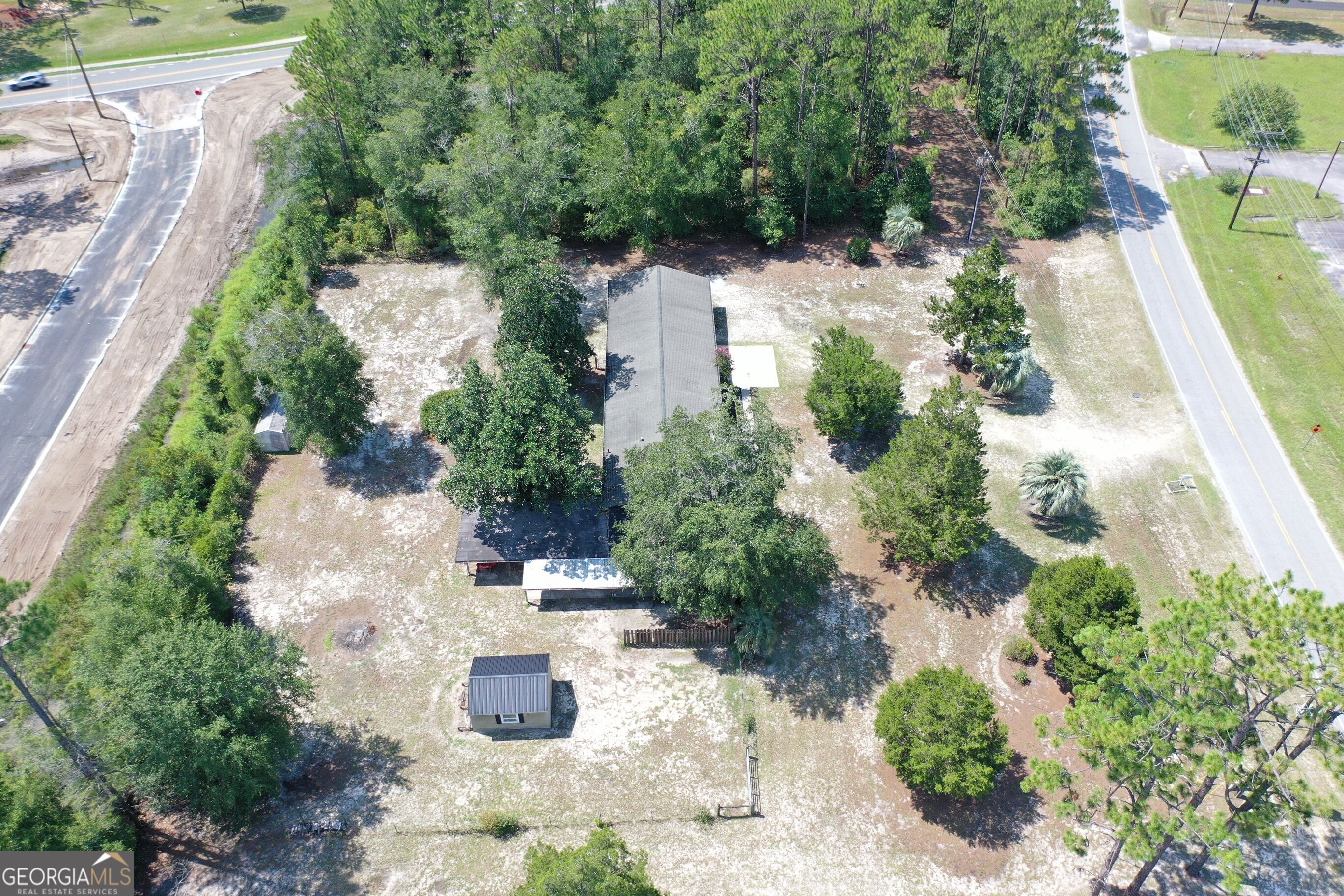 2450 Third Street Property Photo 2