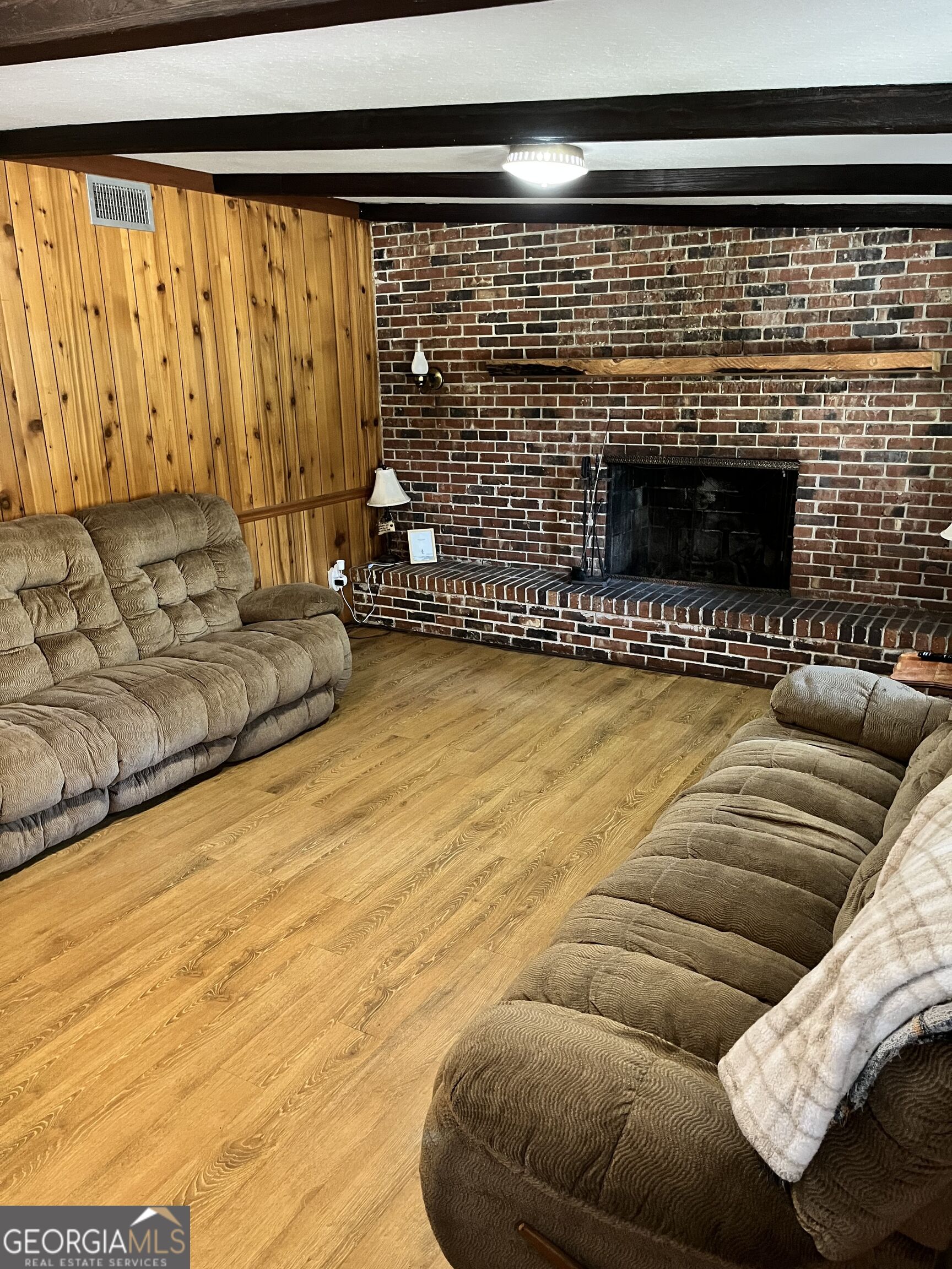 2450 Third Street Property Photo 15