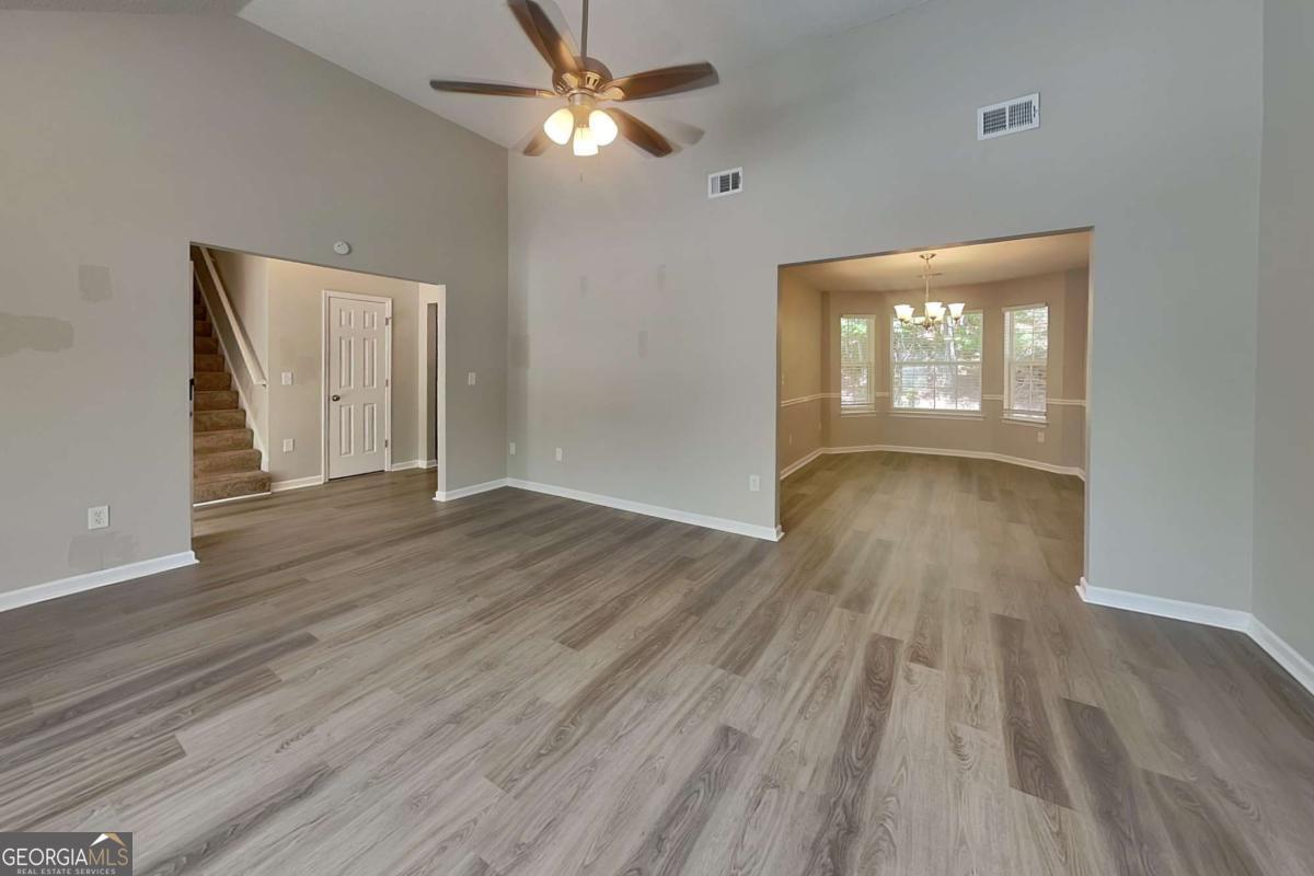 4057 Caspian Trace Property Photo 4