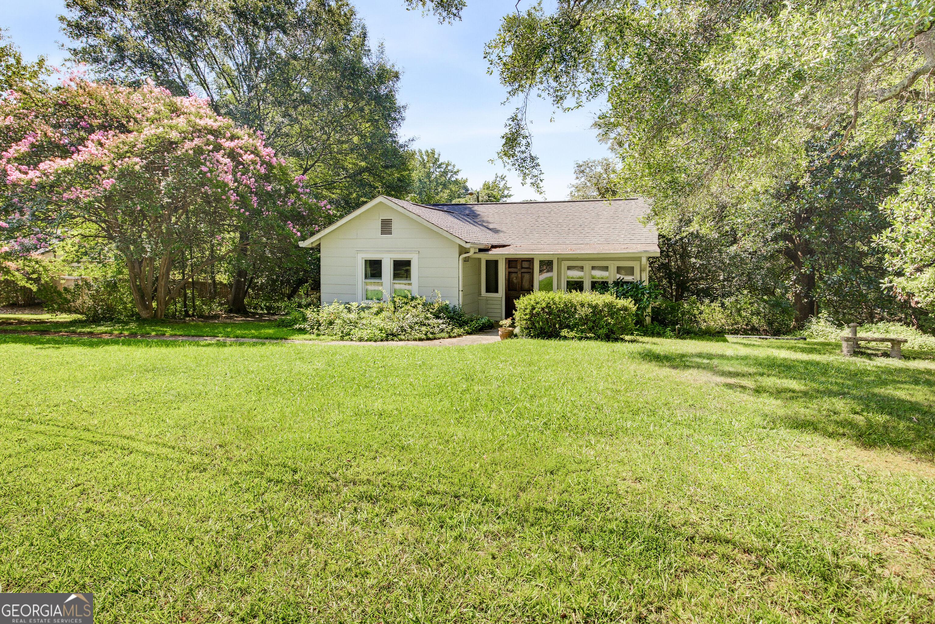 3777 East Avenue Property Photo 2