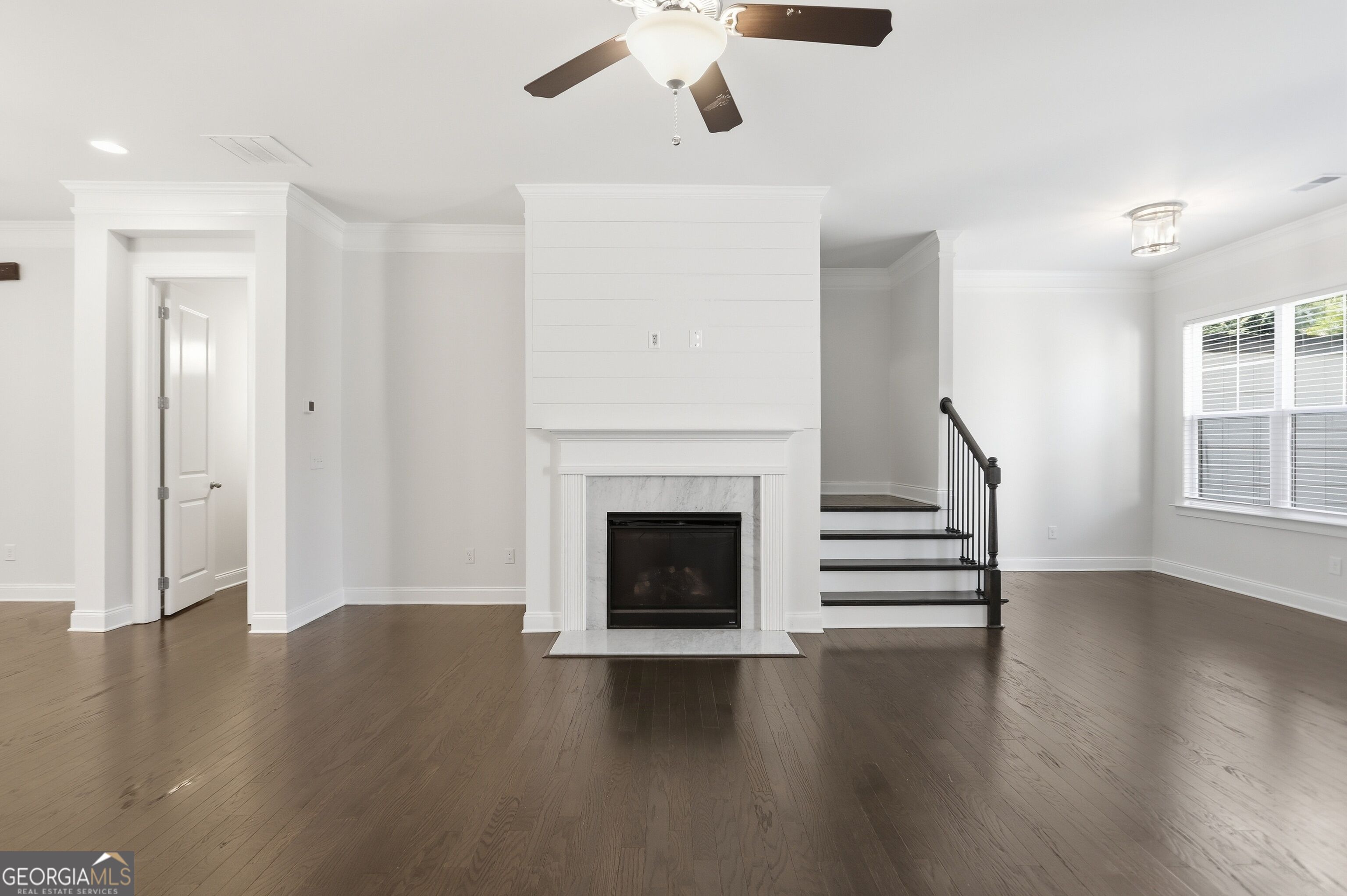 1127 Provence Lane Property Photo 3