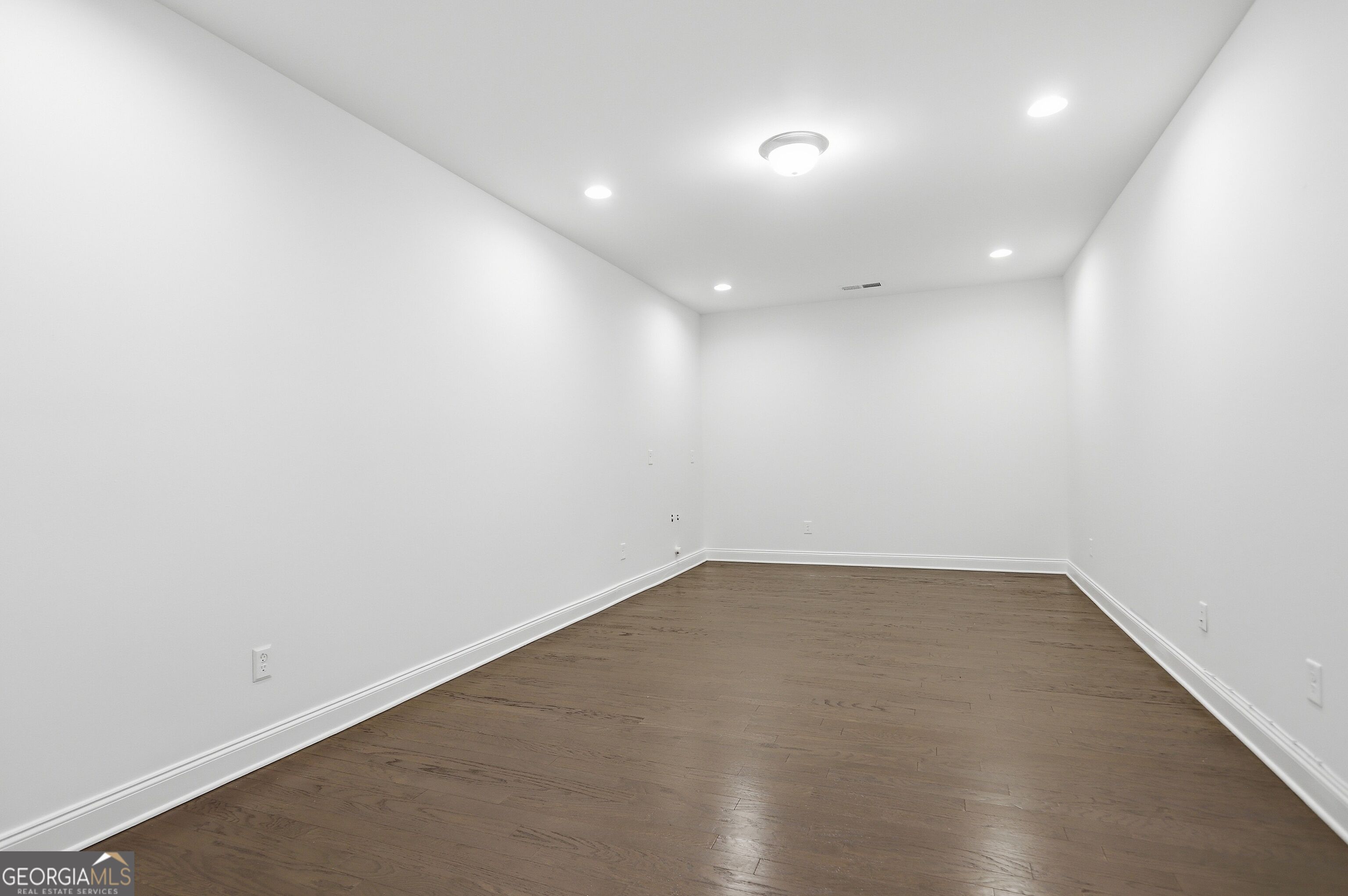 1127 Provence Lane Property Photo 20