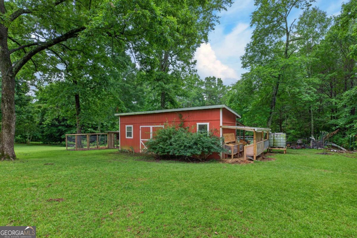 16 Garrett Avenue Property Photo 12