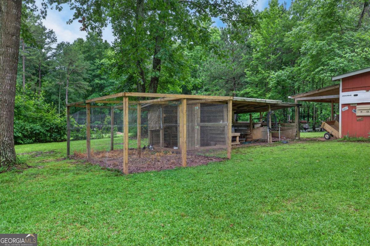 16 Garrett Avenue Property Photo 13