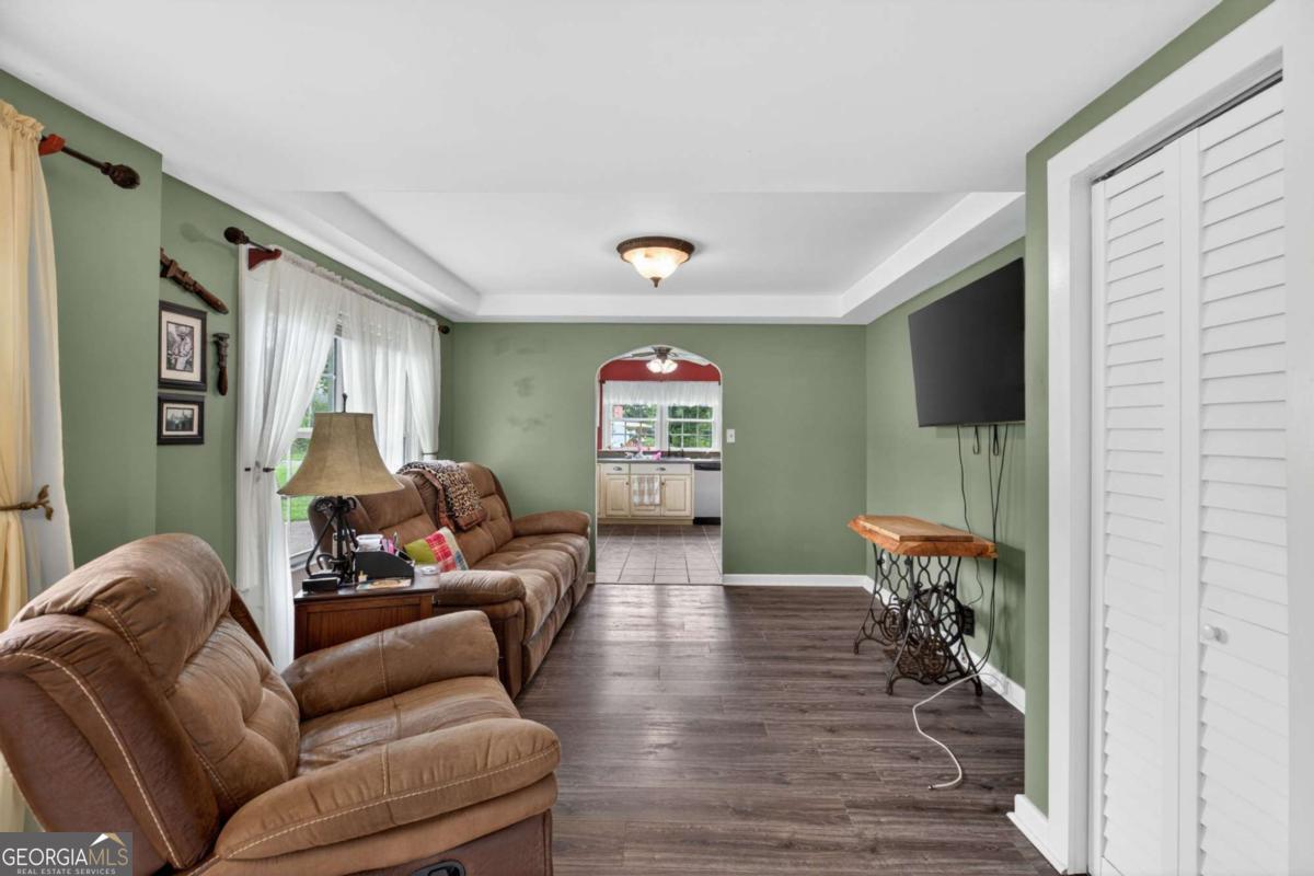 16 Garrett Avenue Property Photo 18