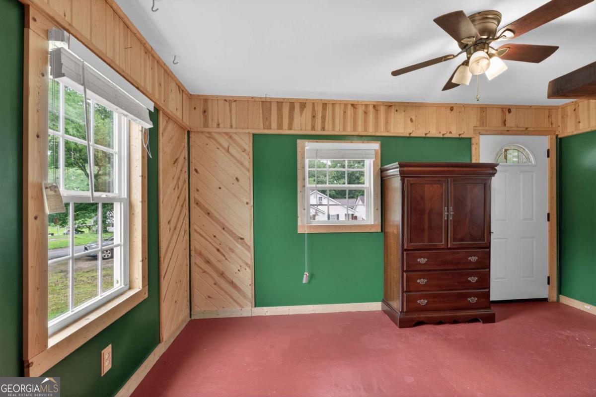 16 Garrett Avenue Property Photo 23