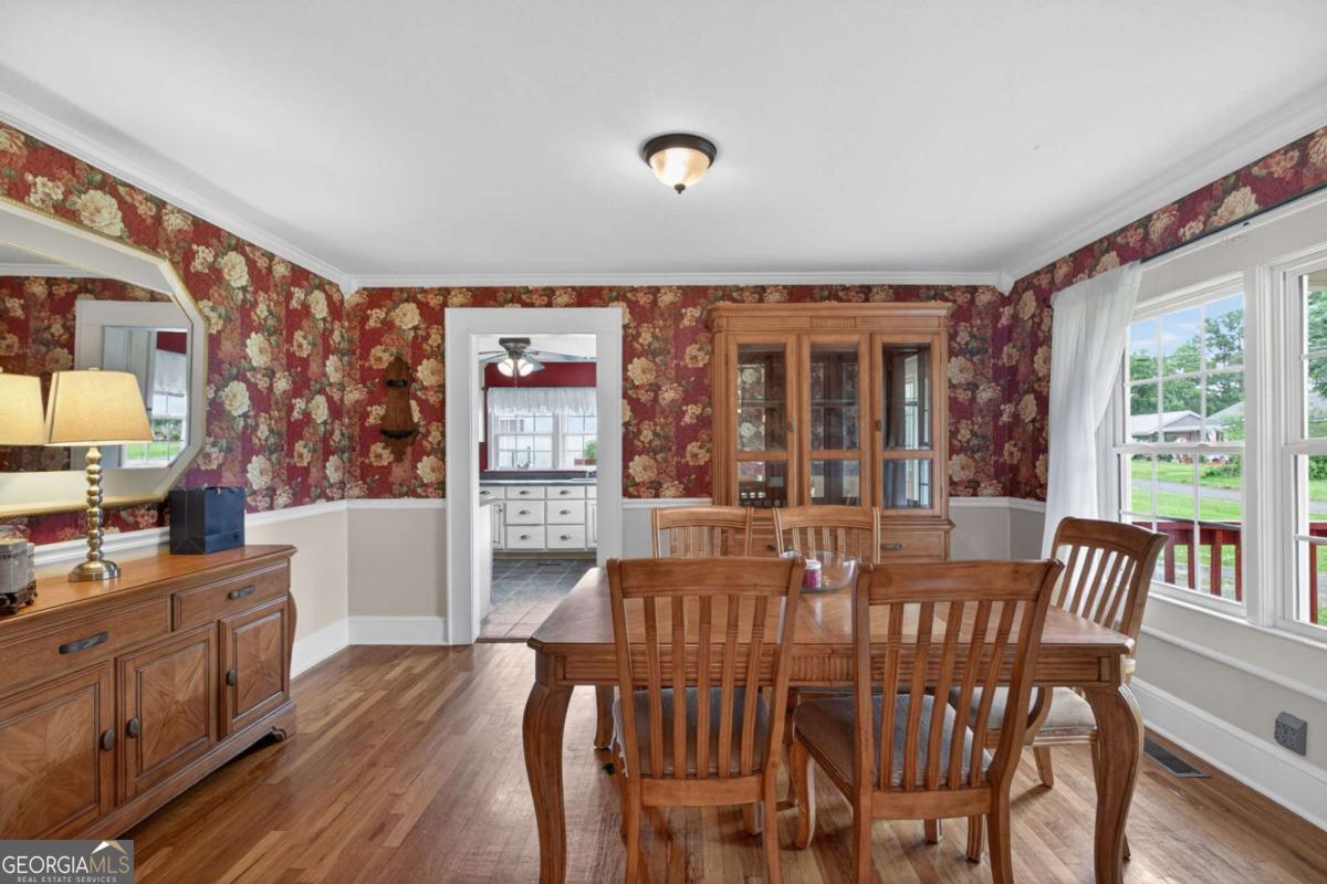 16 Garrett Avenue Property Photo 26