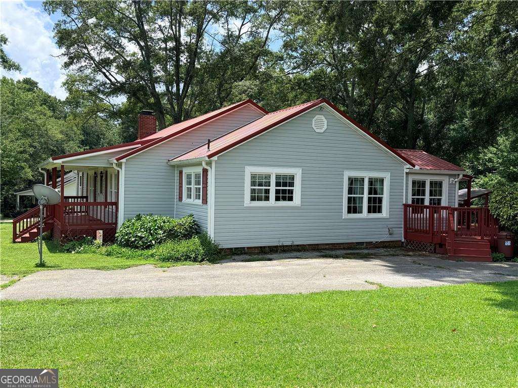 16 Garrett Avenue Property Photo 50