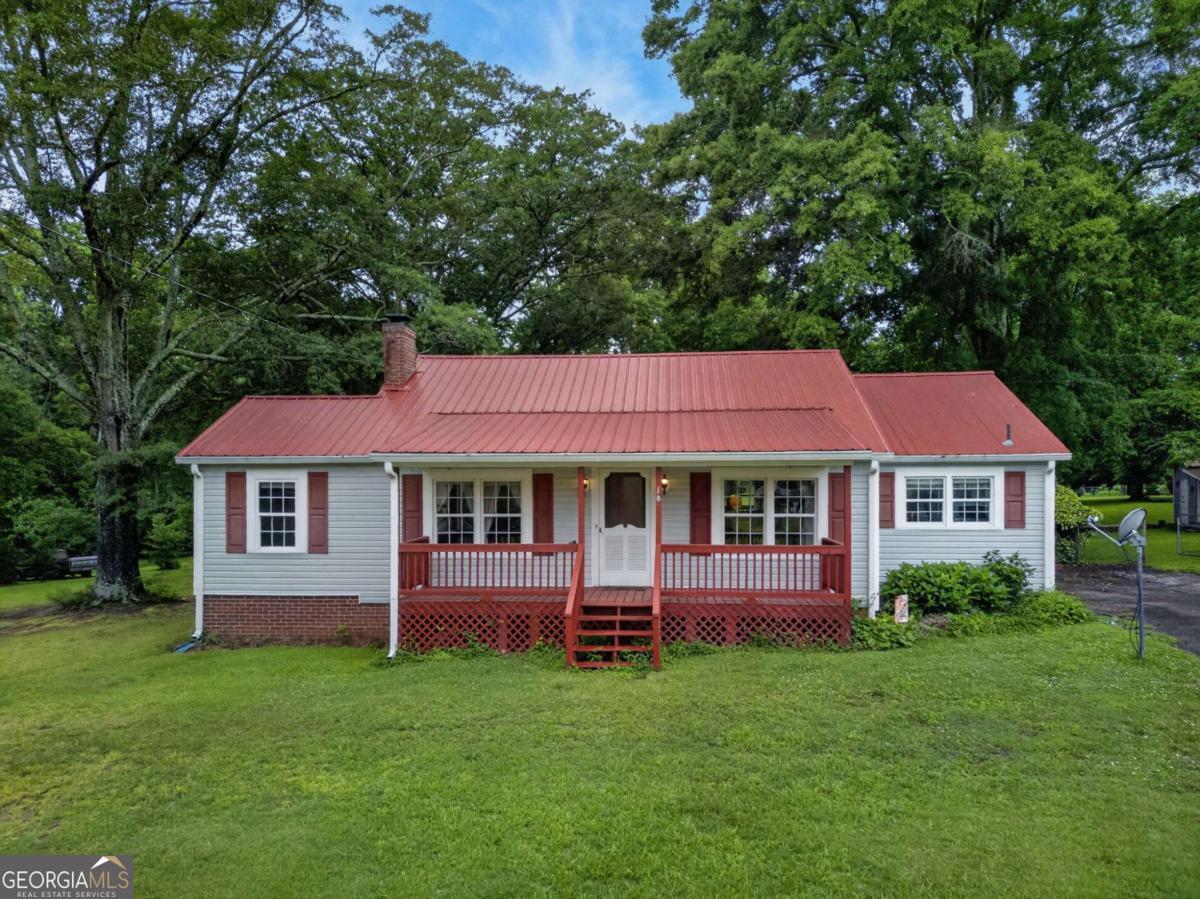 16 Garrett Avenue Property Photo 53