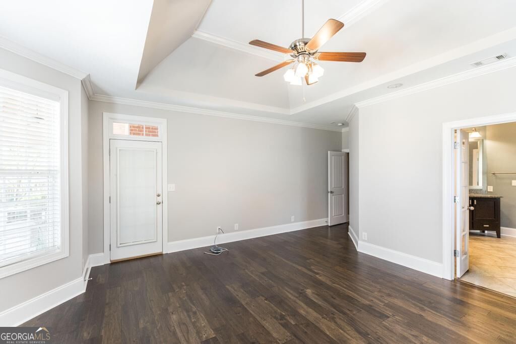 203 Avondale Circle Property Photo 25
