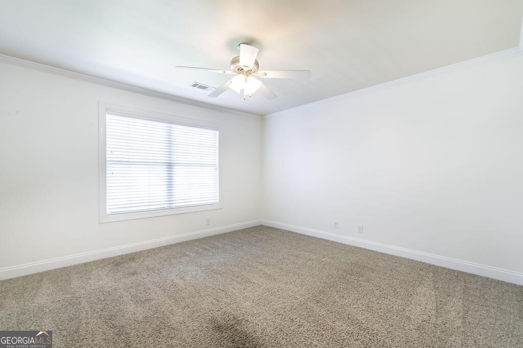 203 Avondale Circle Property Photo 32