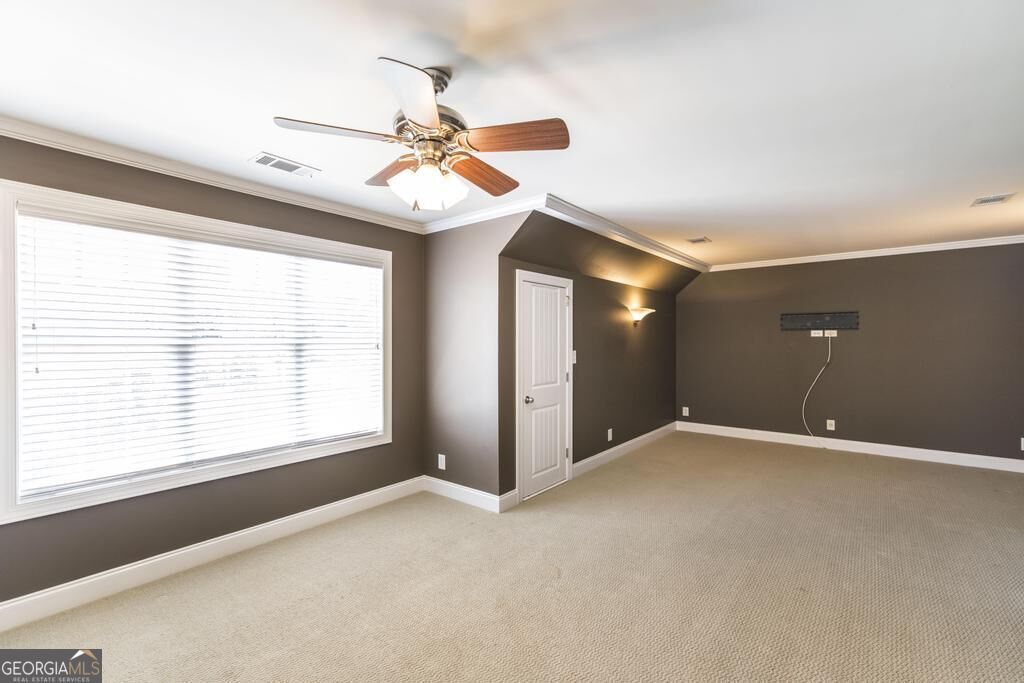 203 Avondale Circle Property Photo 41