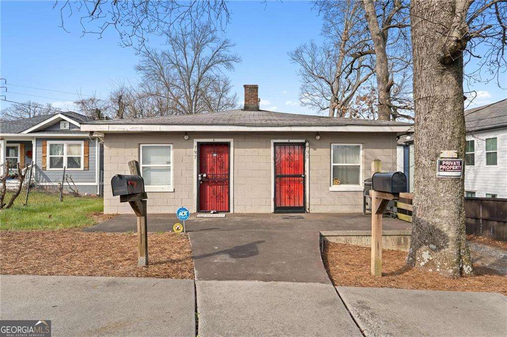 797 Beryl Street Sw Property Photo 1