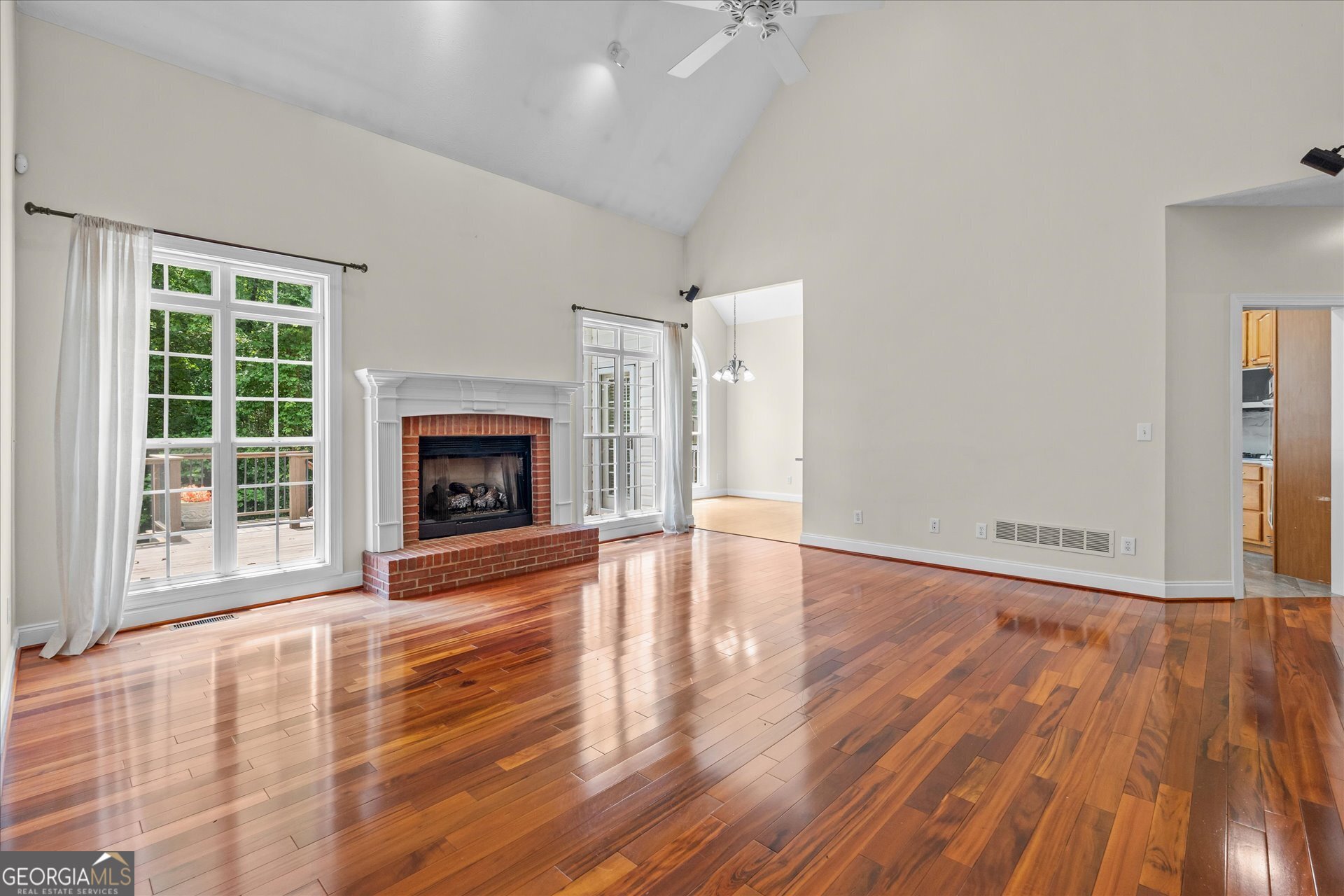 971 Cown Road Property Photo 15