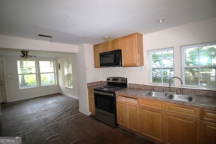 2026 Eppinger Street Property Photo 5