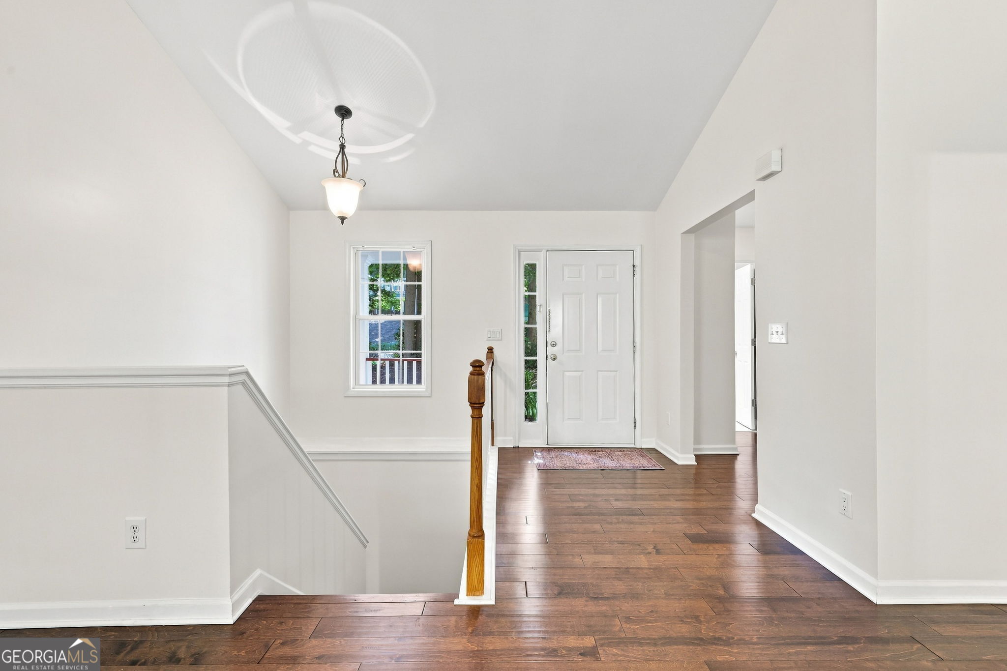 211 Westwind Drive Property Photo 11