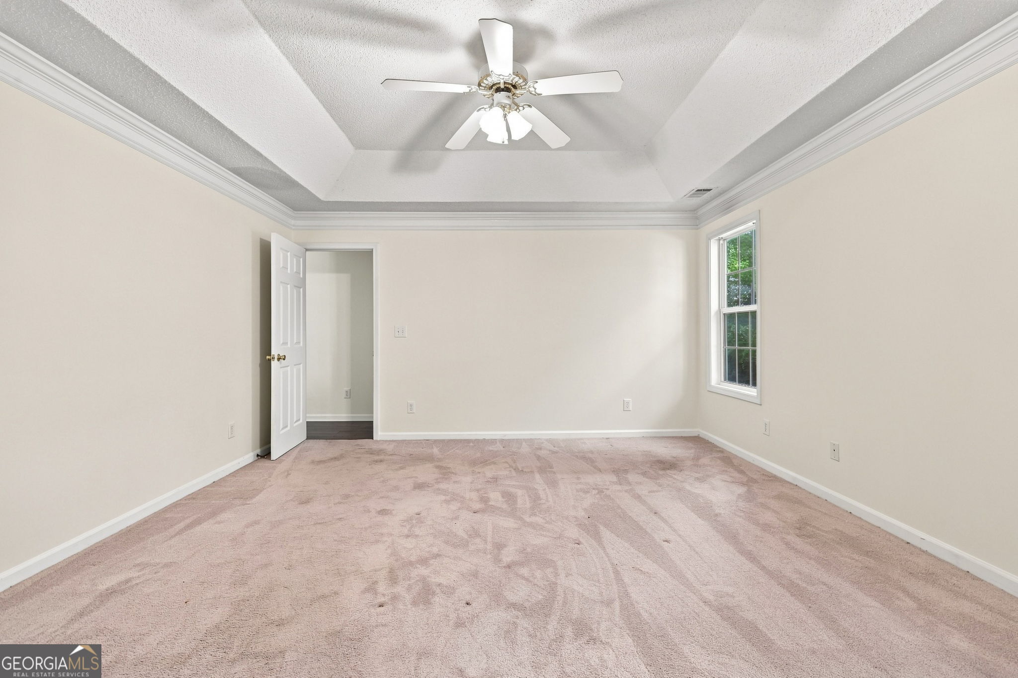 211 Westwind Drive Property Photo 23