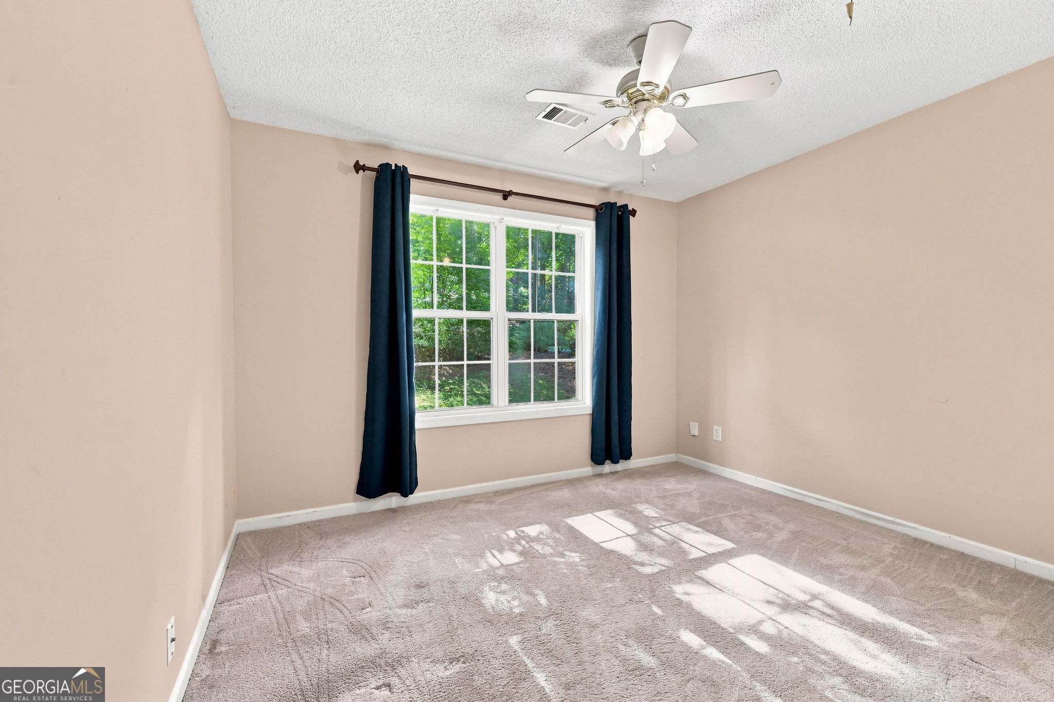 211 Westwind Drive Property Photo 29