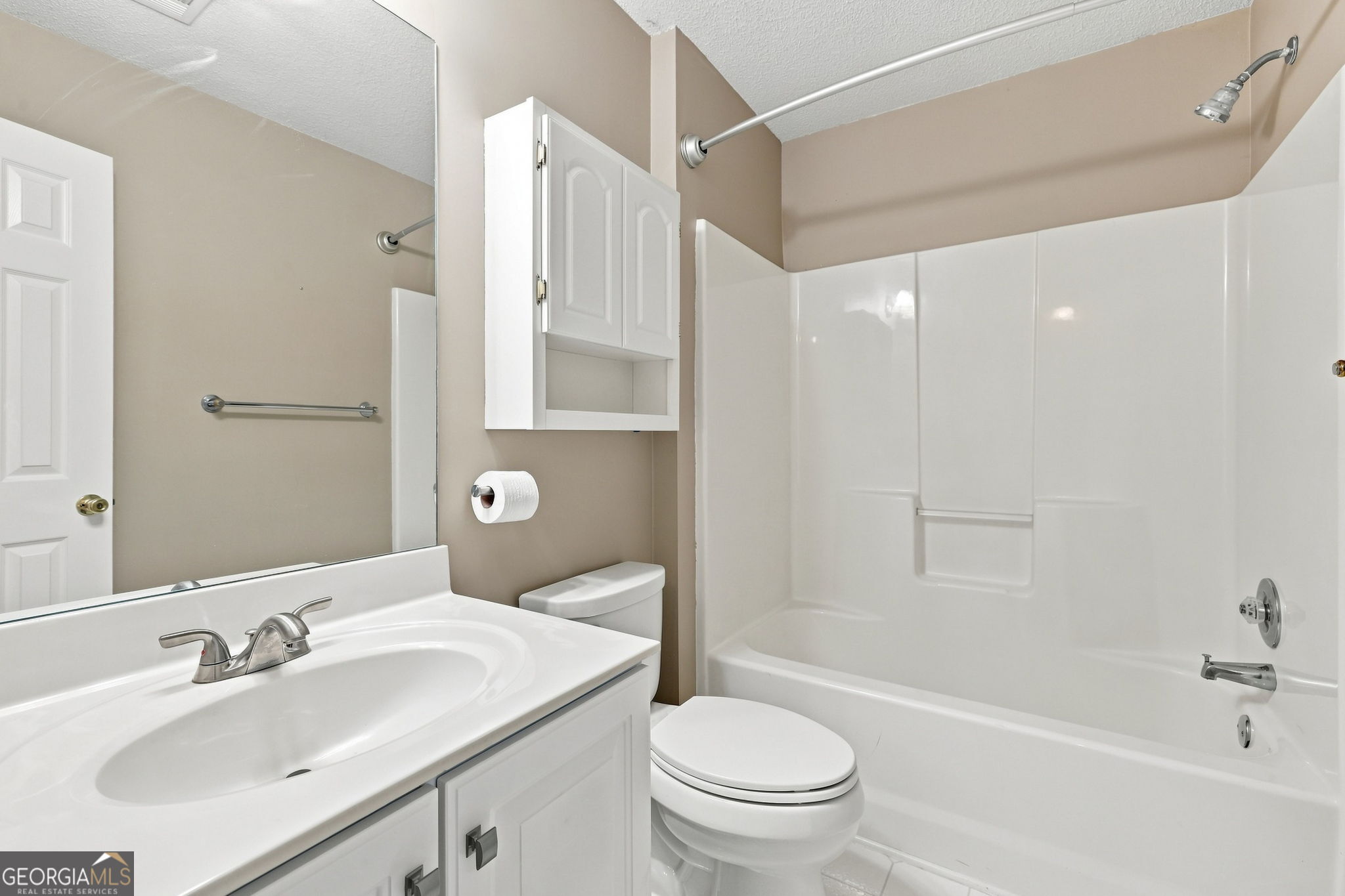 211 Westwind Drive Property Photo 30