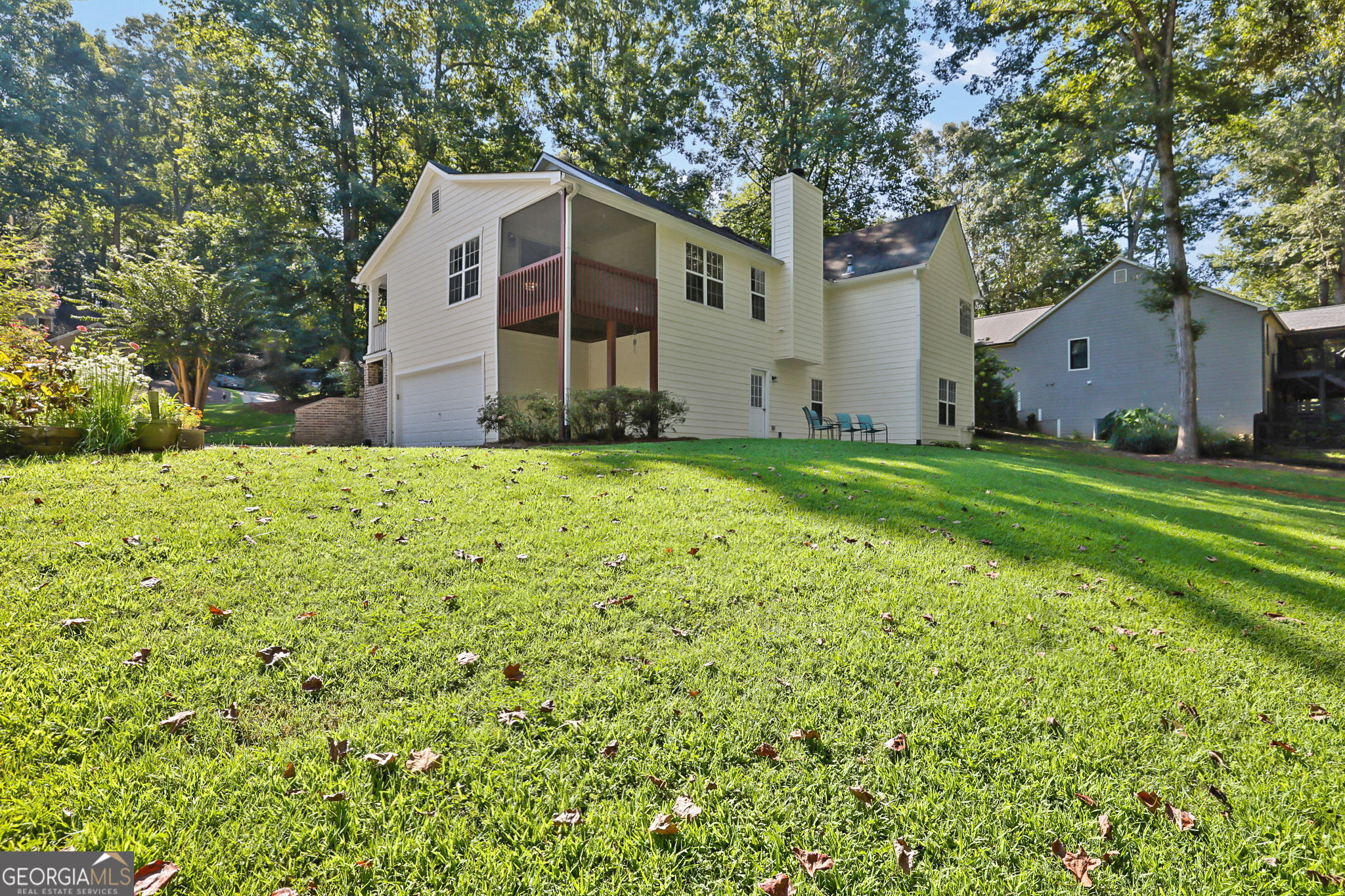 211 Westwind Drive Property Photo 35