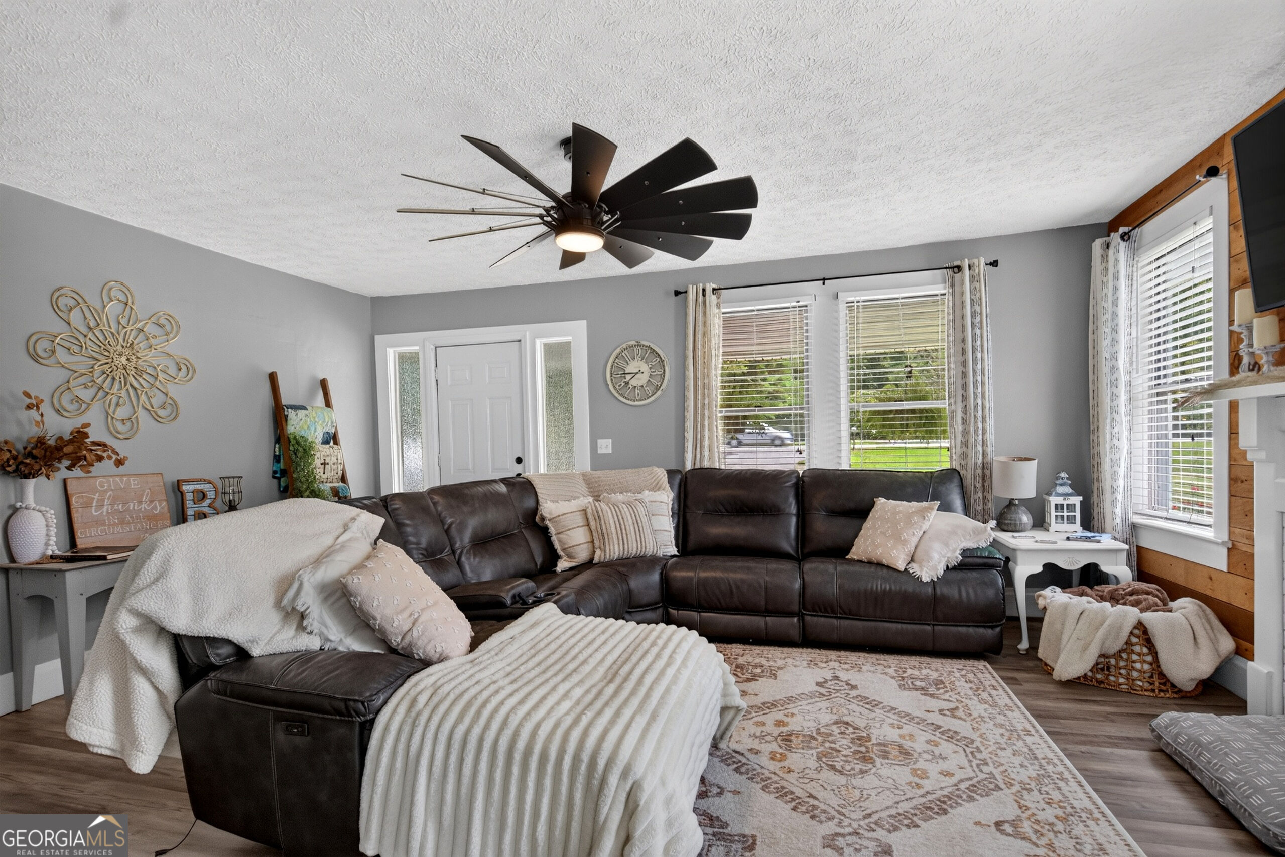 1199 Corinth Road Property Photo 8