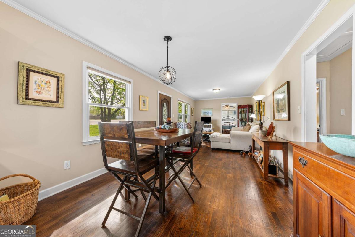 810 Benson Street Property Photo 11