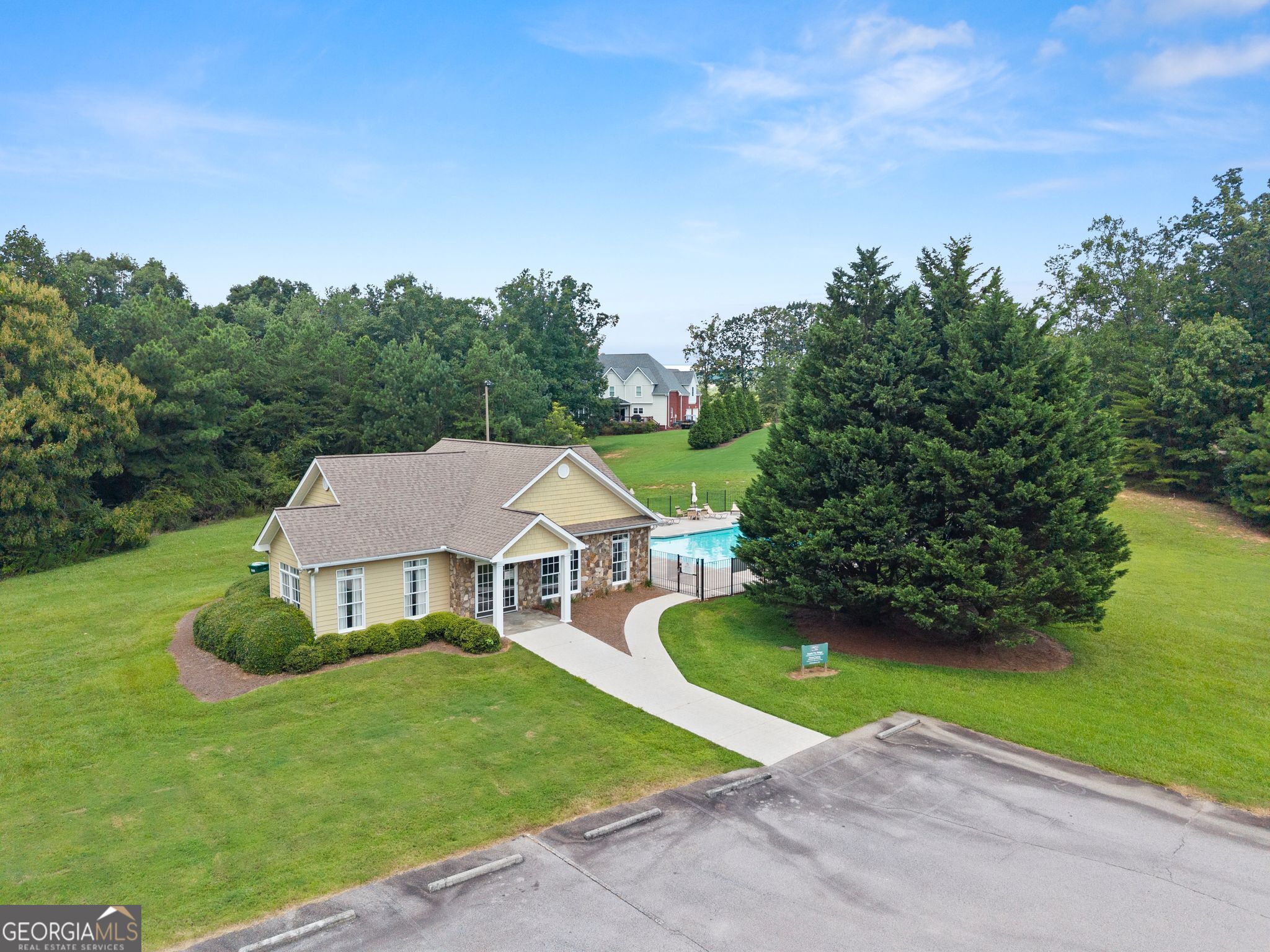 150 Lake Ridge Trail Property Photo 6