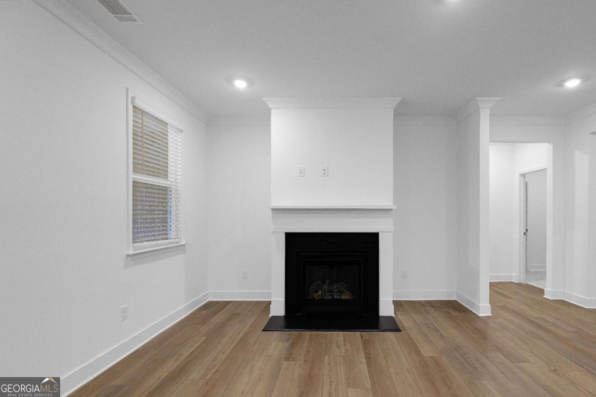 1130 Gage Lane Property Photo 4