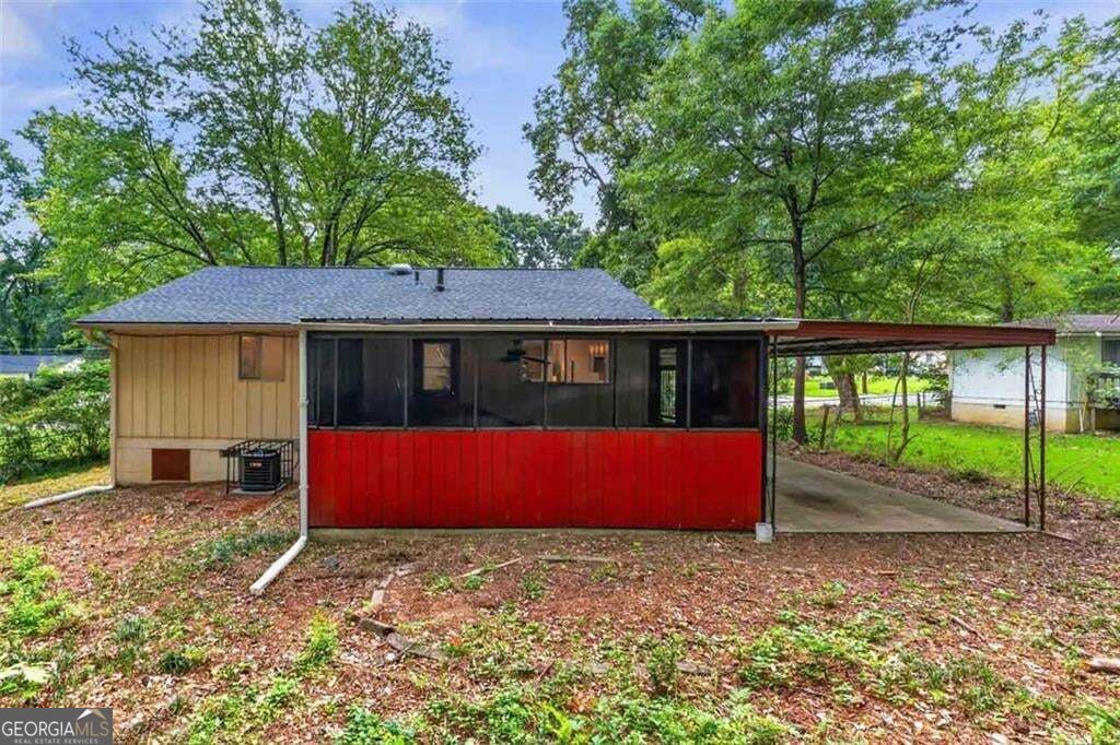 6177 Crestview Lane Property Photo 4