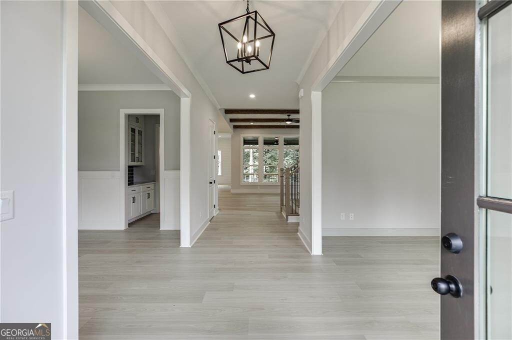 5370 Settingdown Road Property Photo 4