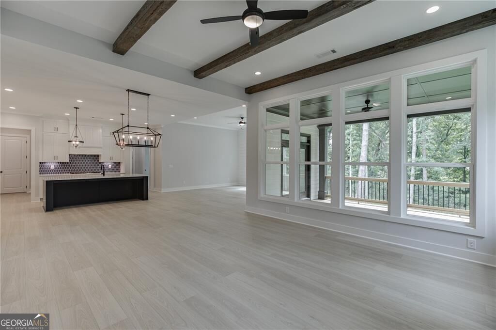 5370 Settingdown Road Property Photo 16