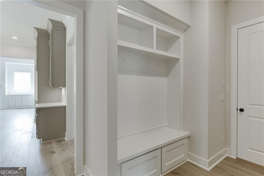 5450 Settingdown Road Property Photo 26