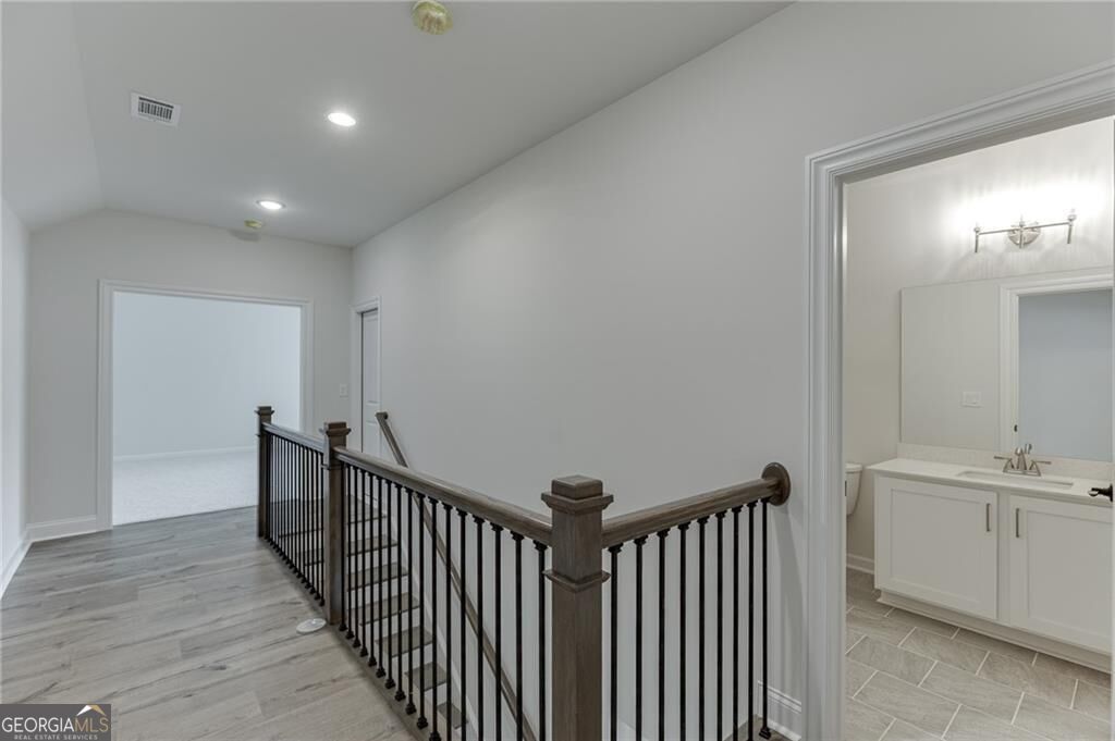 8145 Heardsville Court Property Photo 39