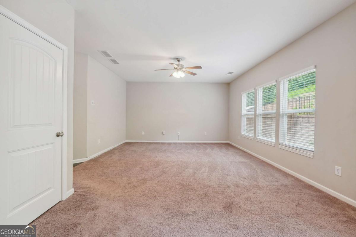 4981 Bramblewood Circle Property Photo 9