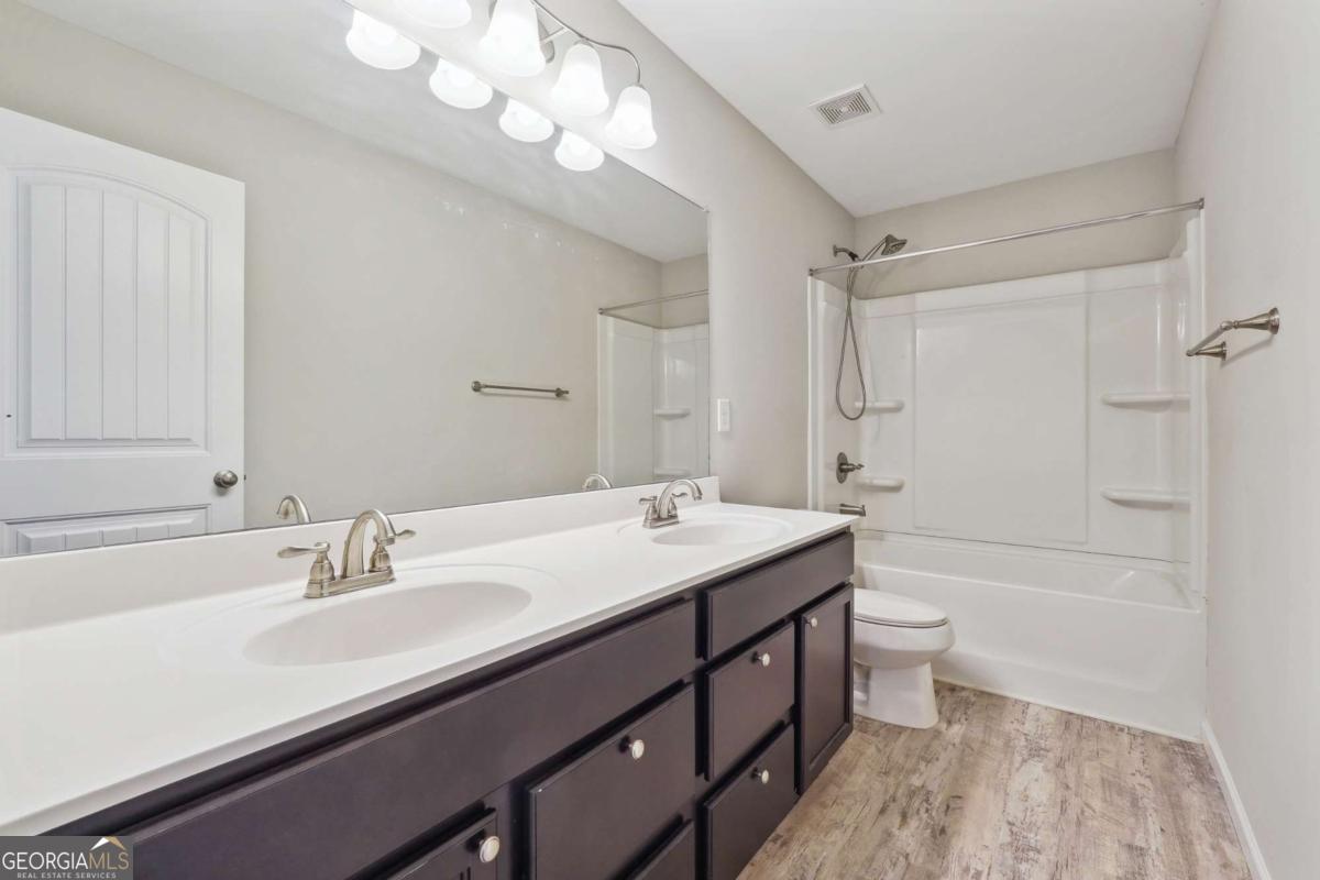 4981 Bramblewood Circle Property Photo 23