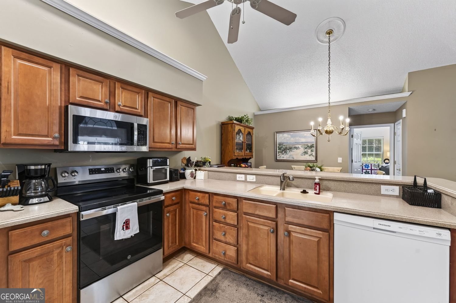 2943 Oakside Circle Property Photo 4