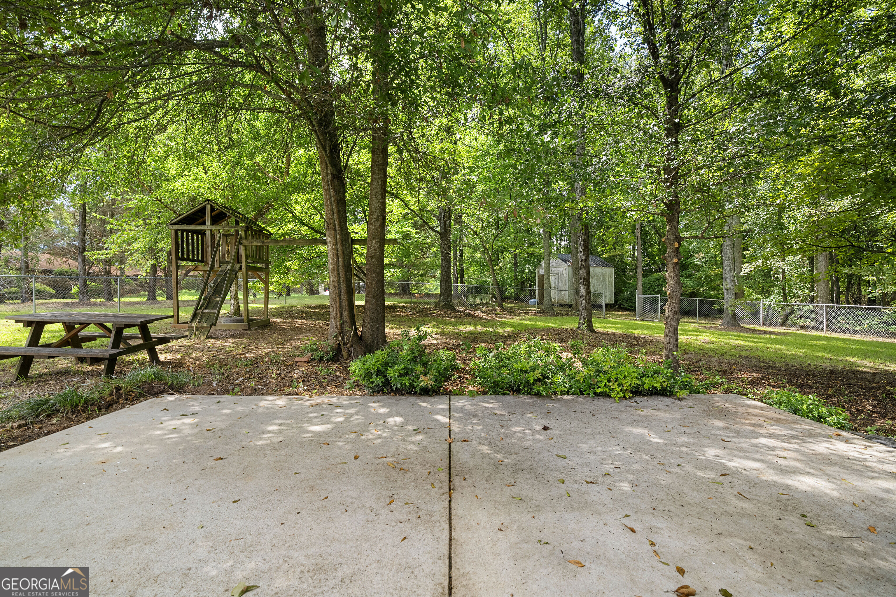 65 Heritage Circle Property Photo 28