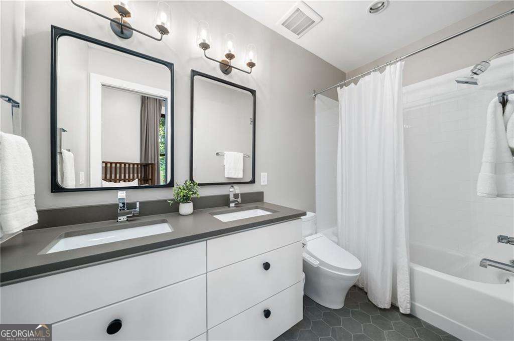 116 Medlock Road Property Photo 34
