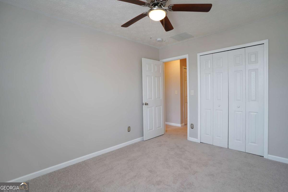 182 Oak Green Drive Property Photo 21