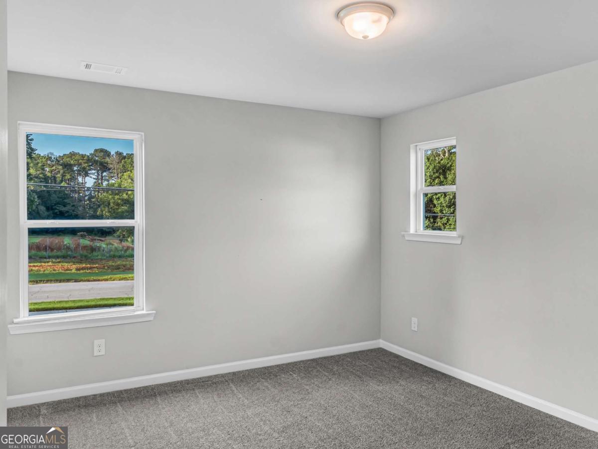 2054 Maplewood Way Property Photo 18