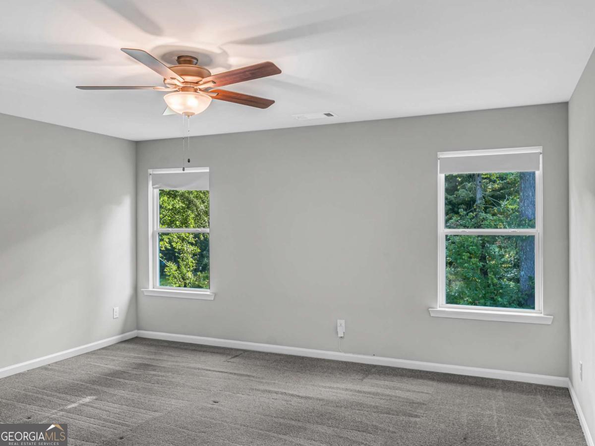 2054 Maplewood Way Property Photo 23