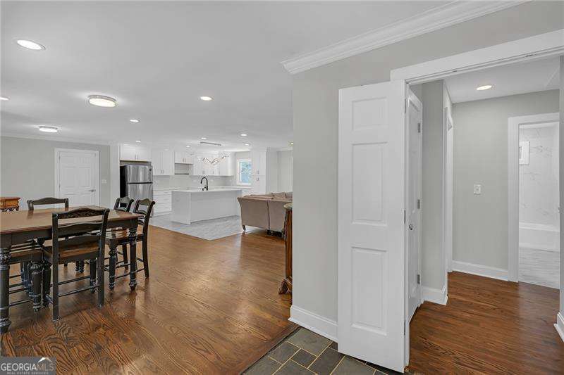 4511 Ripplewood Drive Property Photo 8