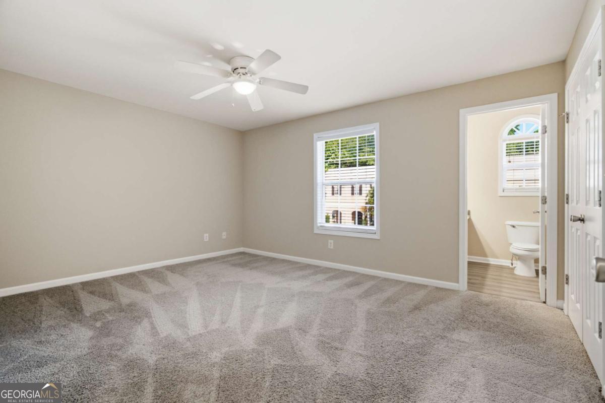 908 Summer Place Property Photo 20